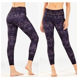 Fabletics PowerHold Define Mid Rise 7/8 Leggings Abstract Print Athletic Workout